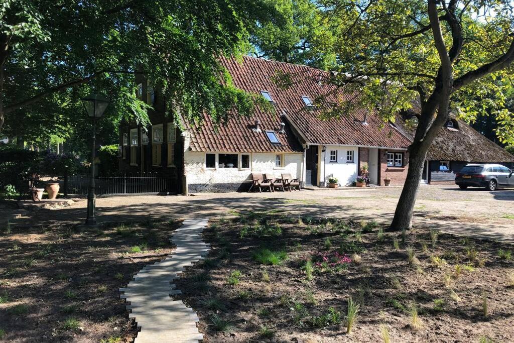 Villa Prachtig Gerenoveerd Bakhuis Enerene Vught Exterior foto